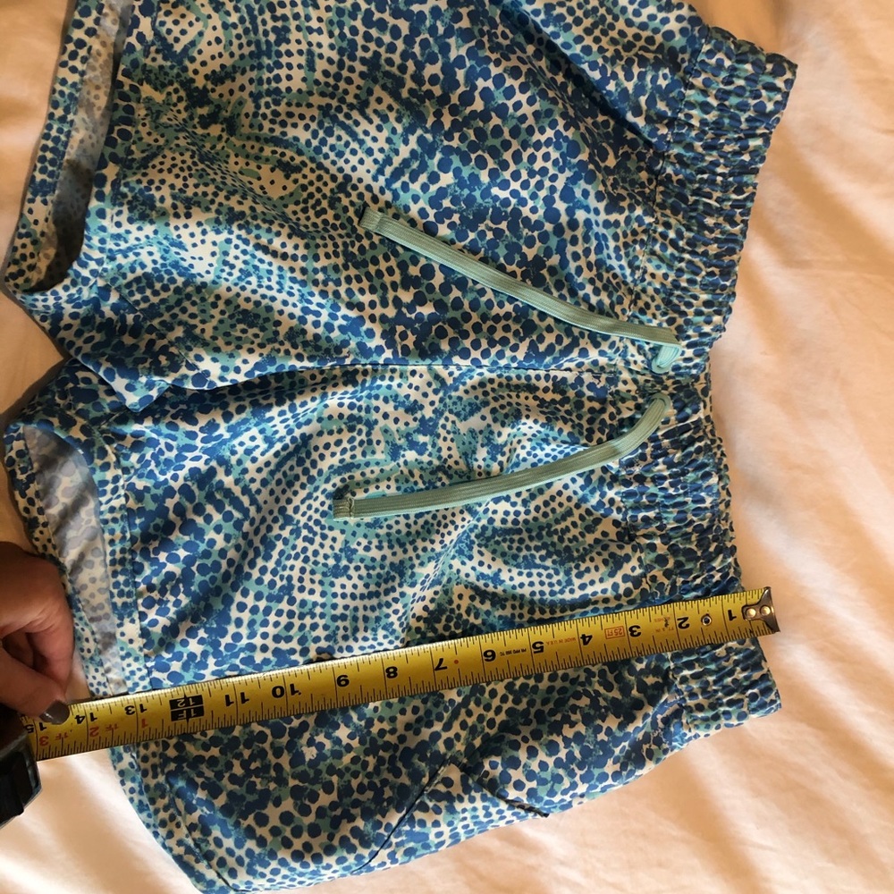 Columbia running shorts
